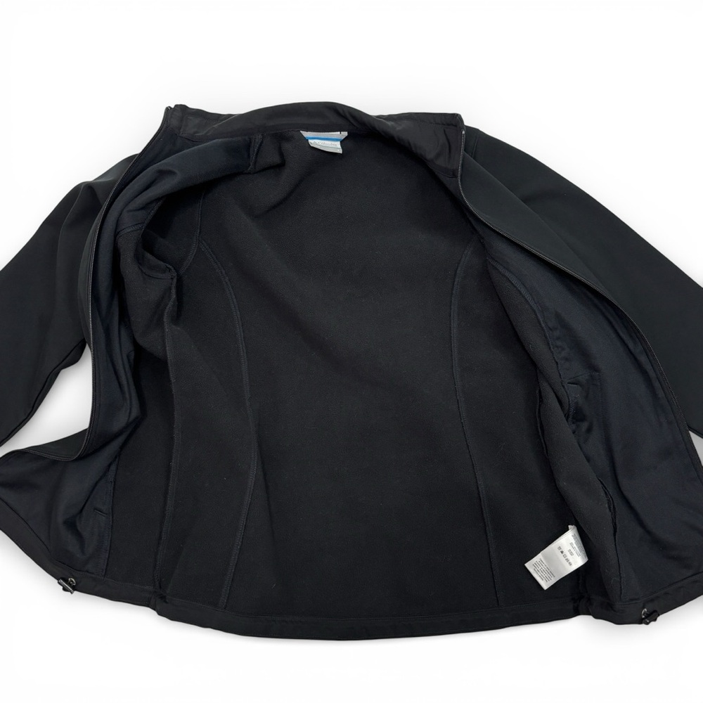 Columbia Women's Black Softshell Jacket | Size Small | Fleece Lined Zip Front - Picture 5 of 11